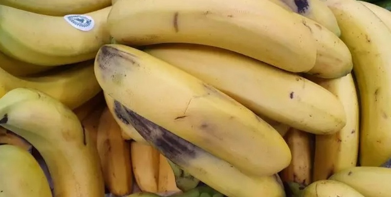 с чем нельзя есть бананы